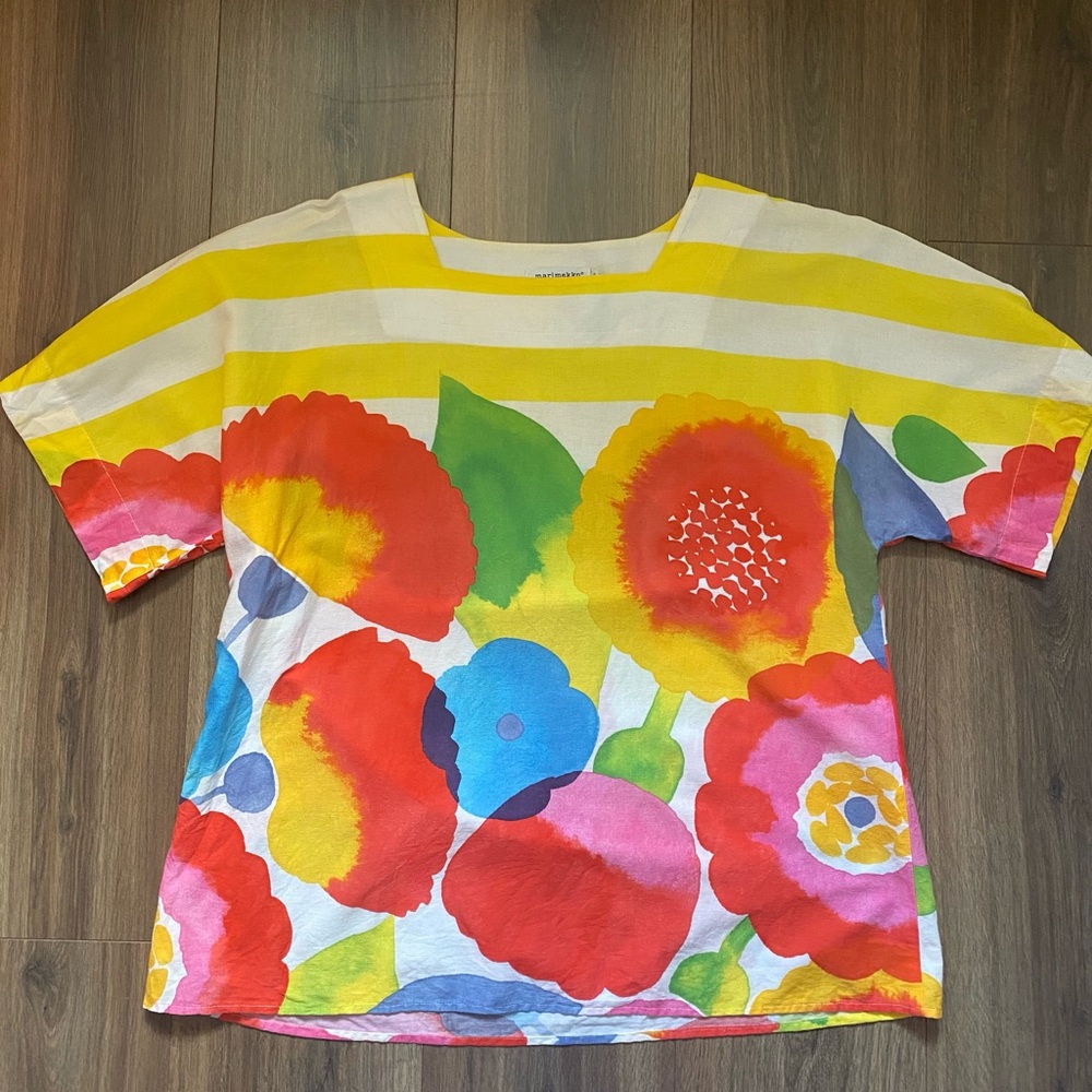 Marimekko 100% cotton floral blouse-size 40